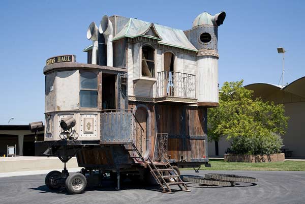 house house