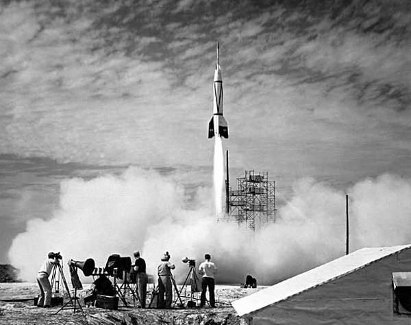 Lift-off for en Bumper raket på White Sands